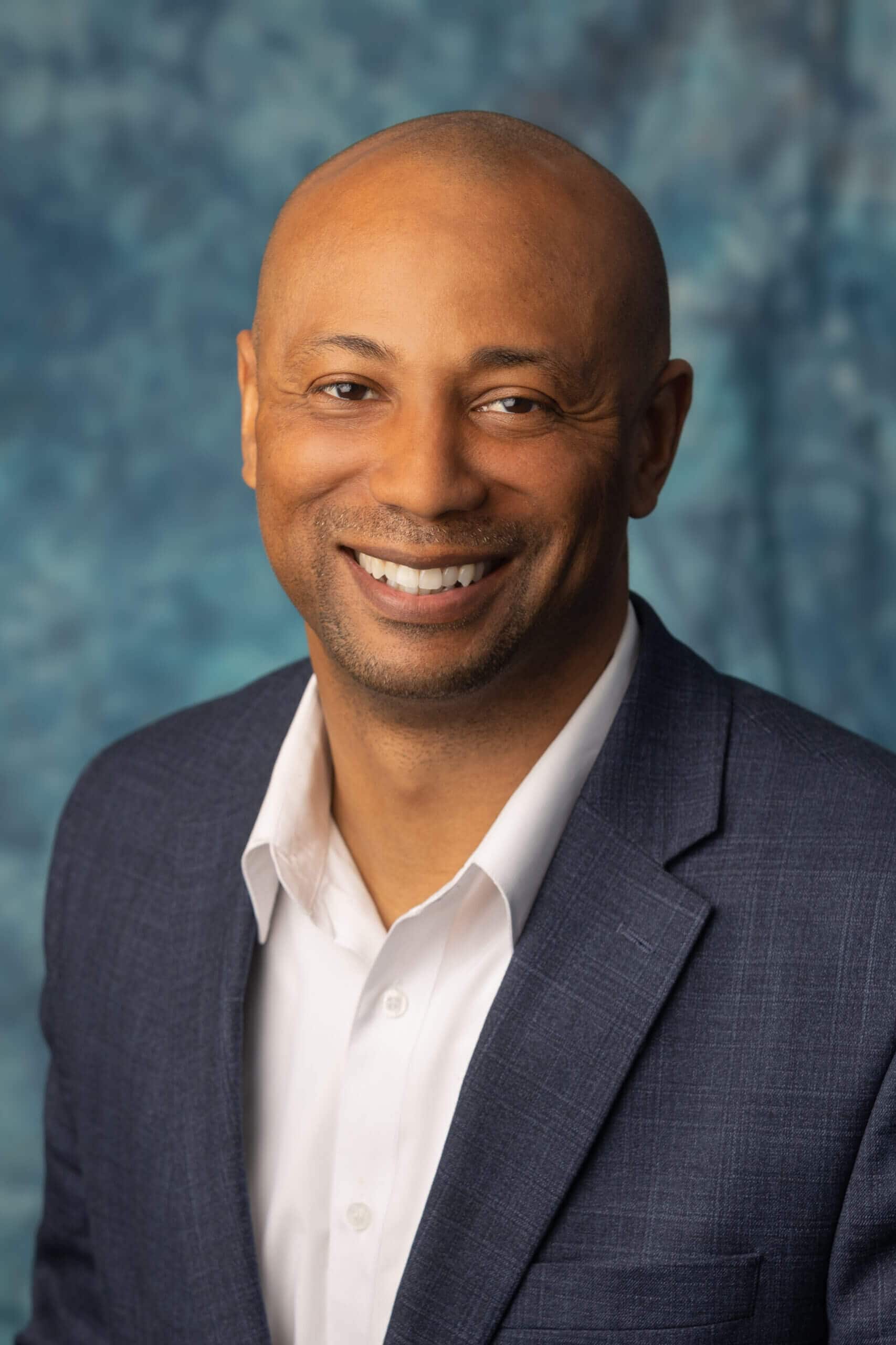 Headshot of Greg Bell